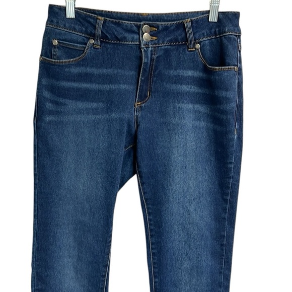 Tahari Women's Blue Jeans - Picture 2 of 6